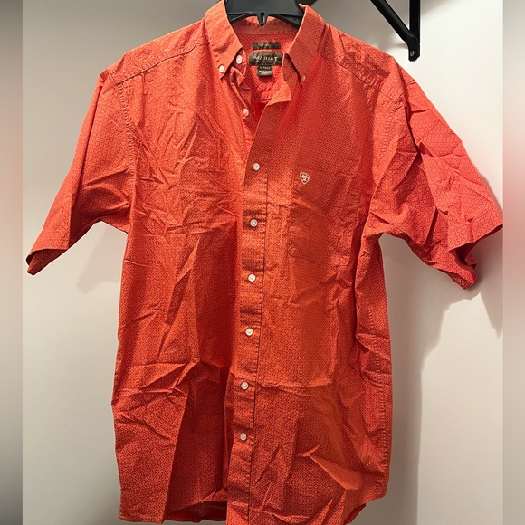 Men’s Ariat STRECH Casual Short Sleeve Button Down - Size L - Tall - Picture 1 of 4